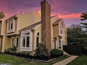 1074 Trevino Lane, Herndon VA 20170