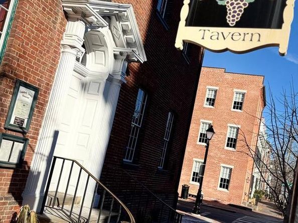1117 E Abingdon Drive, Alexandria VA 22314