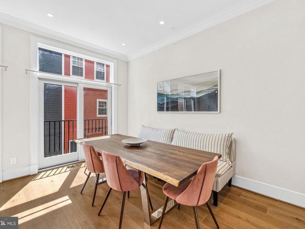 1117 E Abingdon Drive, Alexandria VA 22314