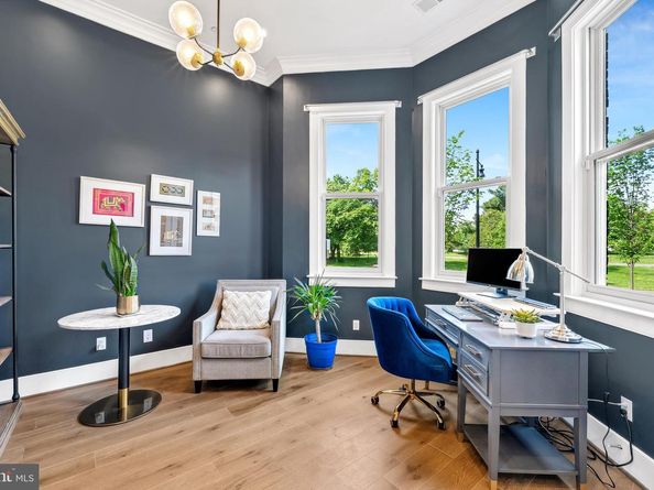 1117 E Abingdon Drive, Alexandria VA 22314