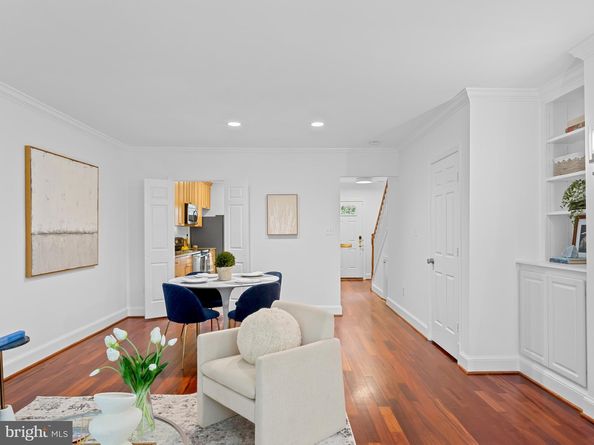 3275 Sutton Place NW B, Washington DC 20016