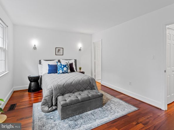 3275 Sutton Place NW B, Washington DC 20016