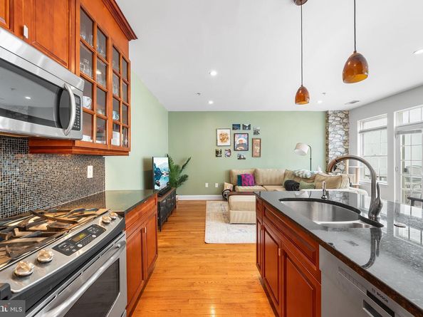 1221 Shackamaxon Street 13, Philadelphia PA 19125