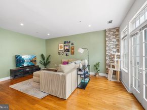 1221 Shackamaxon Street 13, Philadelphia PA 19125