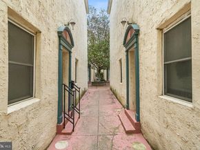 1221 Shackamaxon Street 13, Philadelphia PA 19125