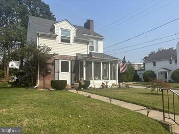 225 Glentay Avenue