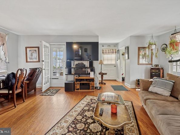 225 Glentay Avenue, Lansdowne PA 19050