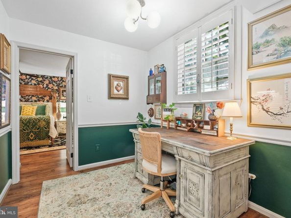 418 N Saint Asaph Street 1/2, Alexandria VA 22314