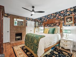 418 N Saint Asaph Street 1/2, Alexandria VA 22314