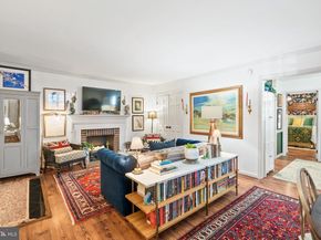 418 N Saint Asaph Street 1/2, Alexandria VA 22314
