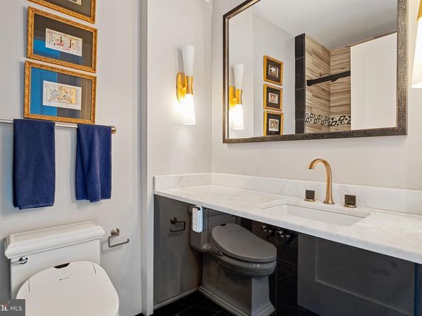 1414 S Penn Square 22B, Philadelphia PA 19102