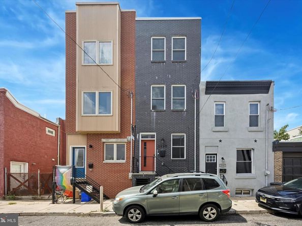 2220 E Harold Street, Philadelphia PA 19125