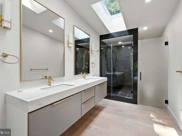 1013 Galium Court, Mclean VA 22102
