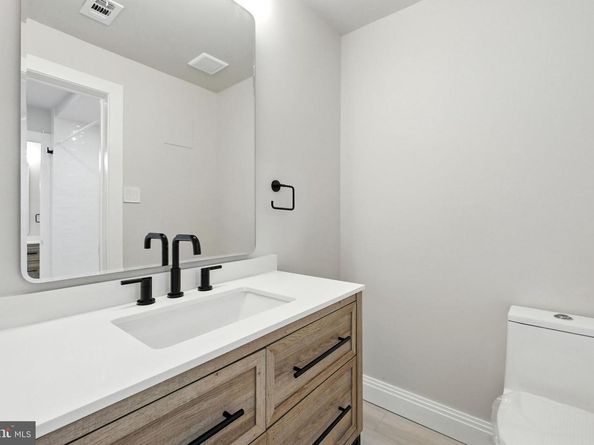 1013 Galium Court, Mclean VA 22102
