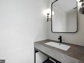1013 Galium Court, Mclean VA 22102