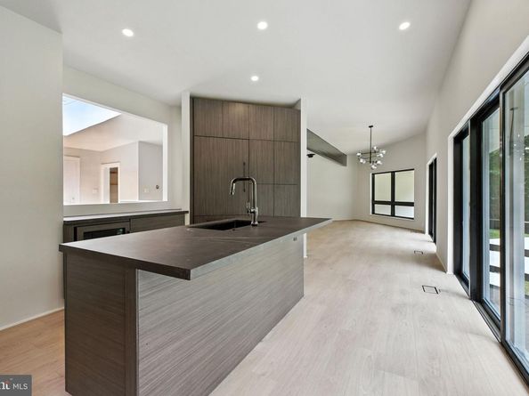 1013 Galium Court, Mclean VA 22102