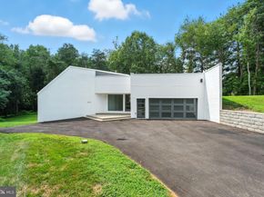 1013 Galium Court, Mclean VA 22102