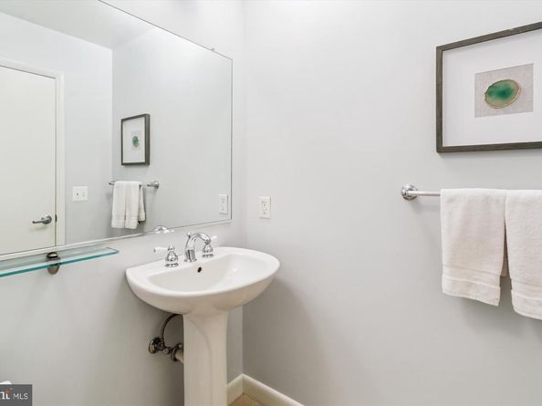 400 Massachusetts Avenue NW 1214, Washington DC 20001