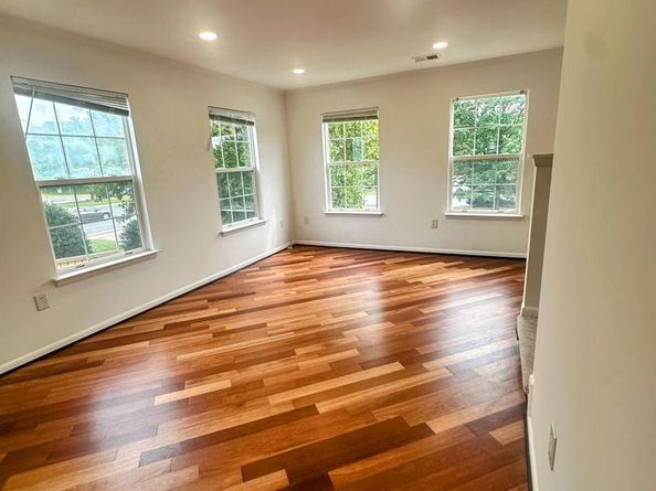 2559 Peter Jefferson Lane, Herndon VA 20171