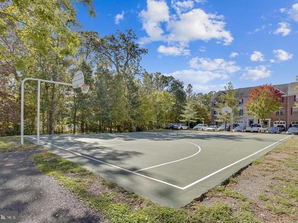 2559 Peter Jefferson Lane, Herndon VA 20171