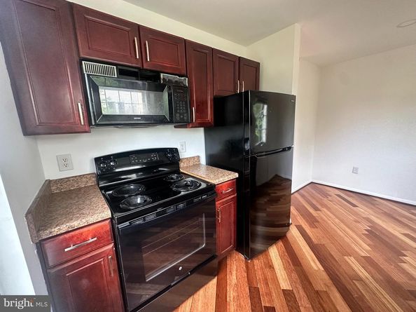 2559 Peter Jefferson Lane, Herndon VA 20171