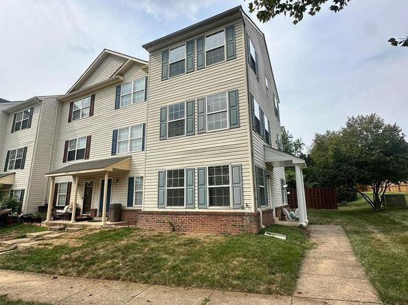 2559 Peter Jefferson Lane, Herndon VA 20171