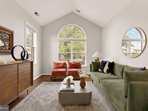 1725 Douglas Street NE, Washington DC 20018