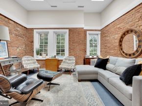 117 S Saint Asaph Street, Alexandria VA 22314