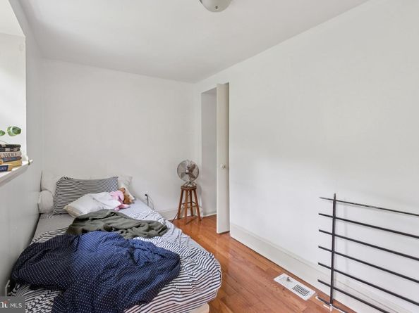 4712 Woodland Avenue, Philadelphia PA 19143