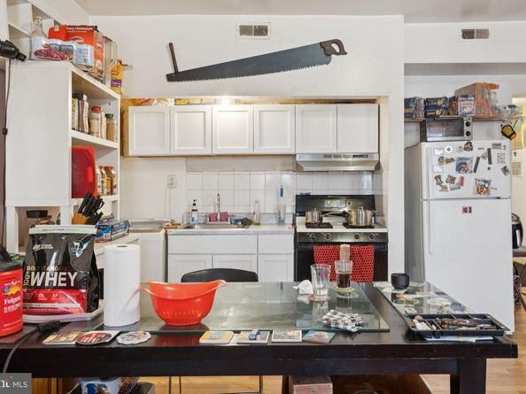 4712 Woodland Avenue, Philadelphia PA 19143