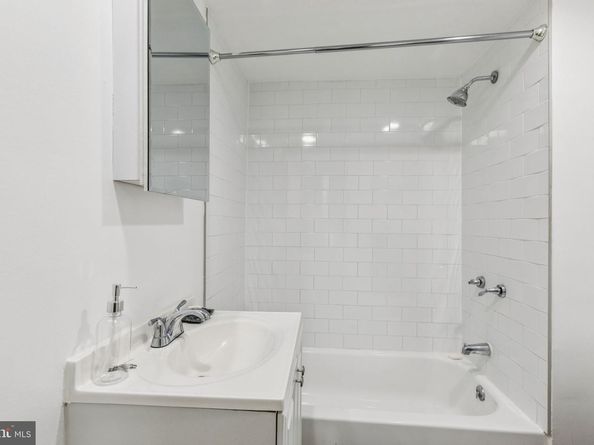 4712 Woodland Avenue, Philadelphia PA 19143