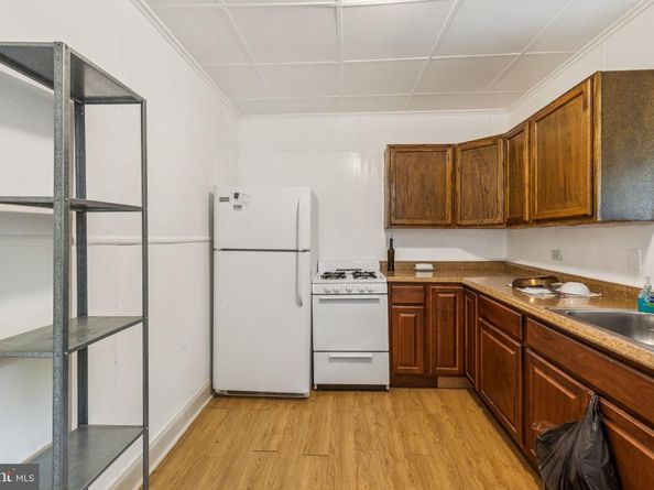 4712 Woodland Avenue, Philadelphia PA 19143
