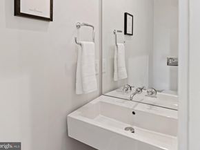 1128 6TH Street NW 3, Washington DC 20001