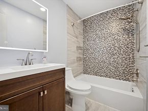 22 White Pine Court, Lafayette Hill PA 19444