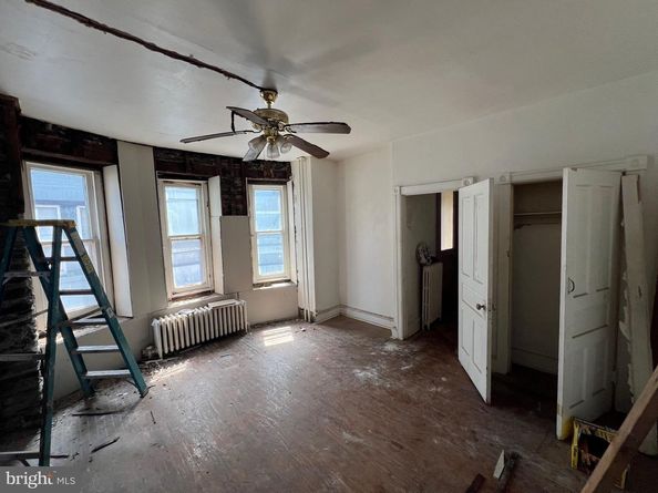 1426 W Rockland Street, Philadelphia PA 19141