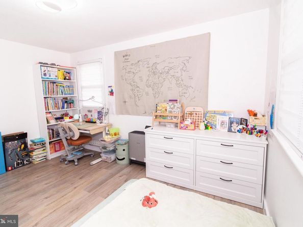 9953 Montour Street, Philadelphia PA 19115