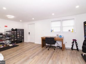 9953 Montour Street, Philadelphia PA 19115