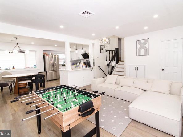 9953 Montour Street, Philadelphia PA 19115