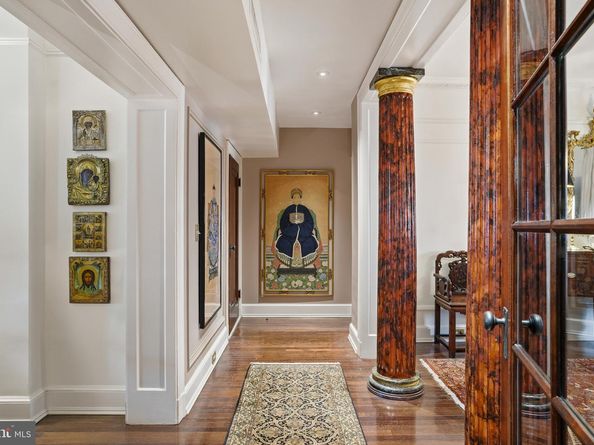 1026 16TH Street NW 801, Washington DC 20036