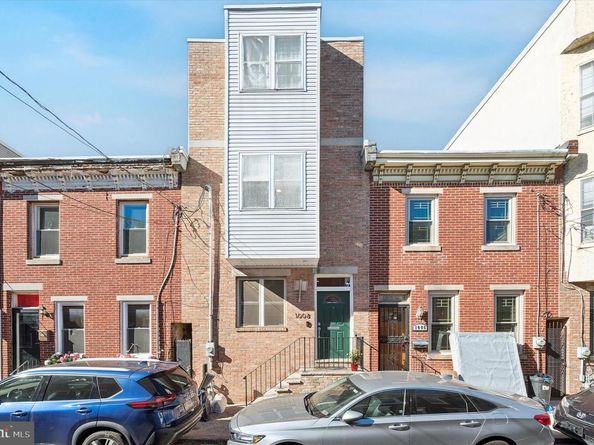 1008 S Bouvier Street, Philadelphia PA 19146