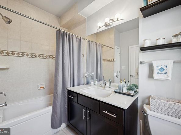 1008 S Bouvier Street, Philadelphia PA 19146