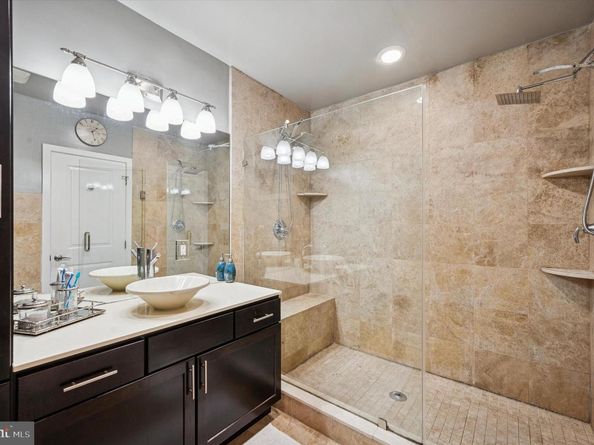 1008 S Bouvier Street, Philadelphia PA 19146