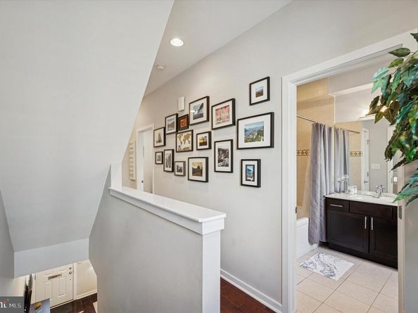 1008 S Bouvier Street, Philadelphia PA 19146