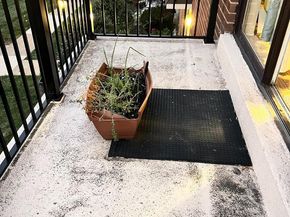 100 E Glenolden Avenue E12, Glenolden PA 19036