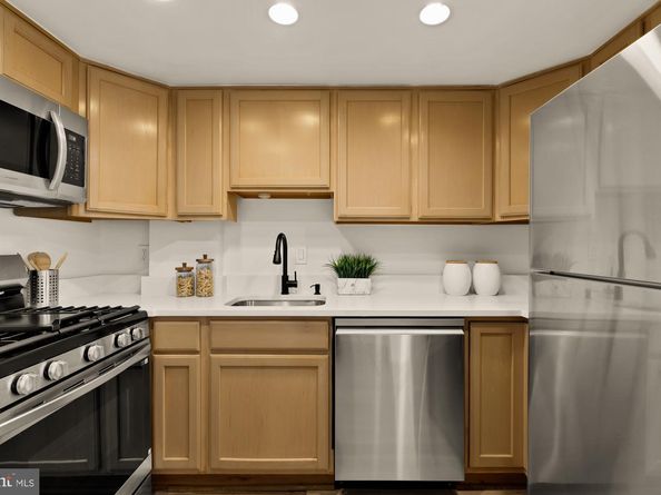 1245 13TH Street NW 907, Washington DC 20005