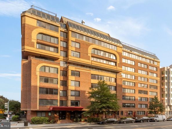 1245 13TH Street NW 907, Washington DC 20005