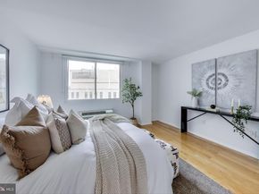 1325 18TH Street NW 1009, Washington DC 20036