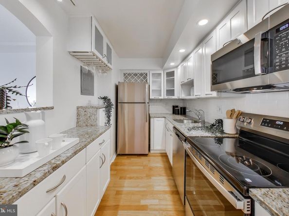 1325 18TH Street NW 1009, Washington DC 20036