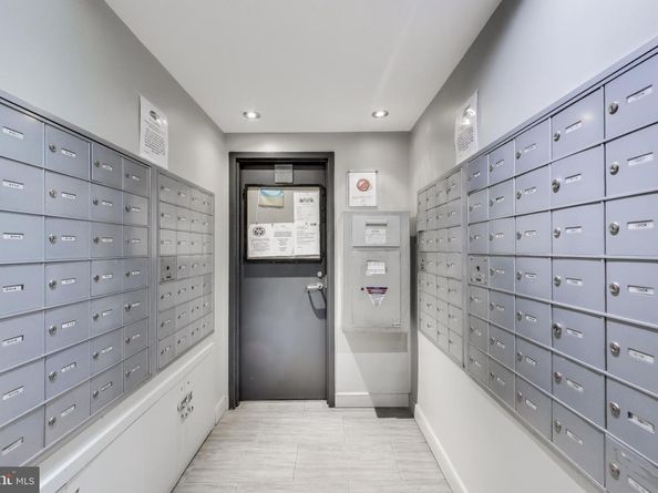 1325 18TH Street NW 1009, Washington DC 20036