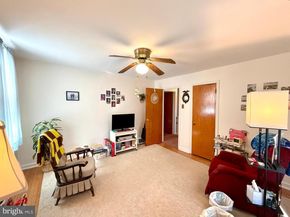 7703 Rockwell Avenue, Philadelphia PA 19111